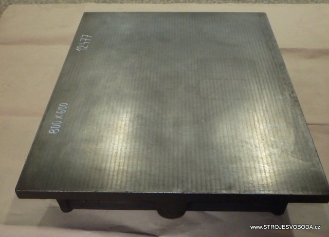 Litinová deska 800x600x135mm (12477 (3).JPG)